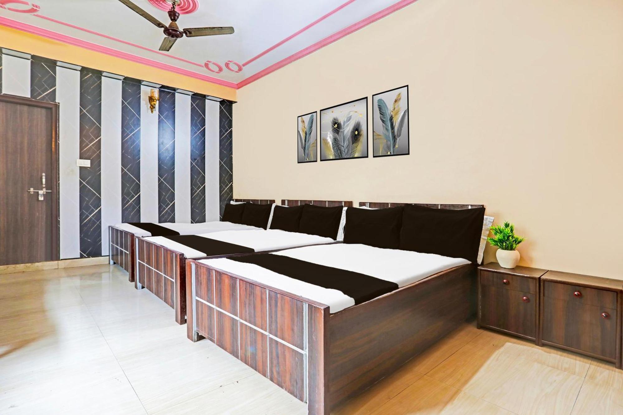 Hotel O Arvi Guest House فاراناسي المظهر الخارجي الصورة