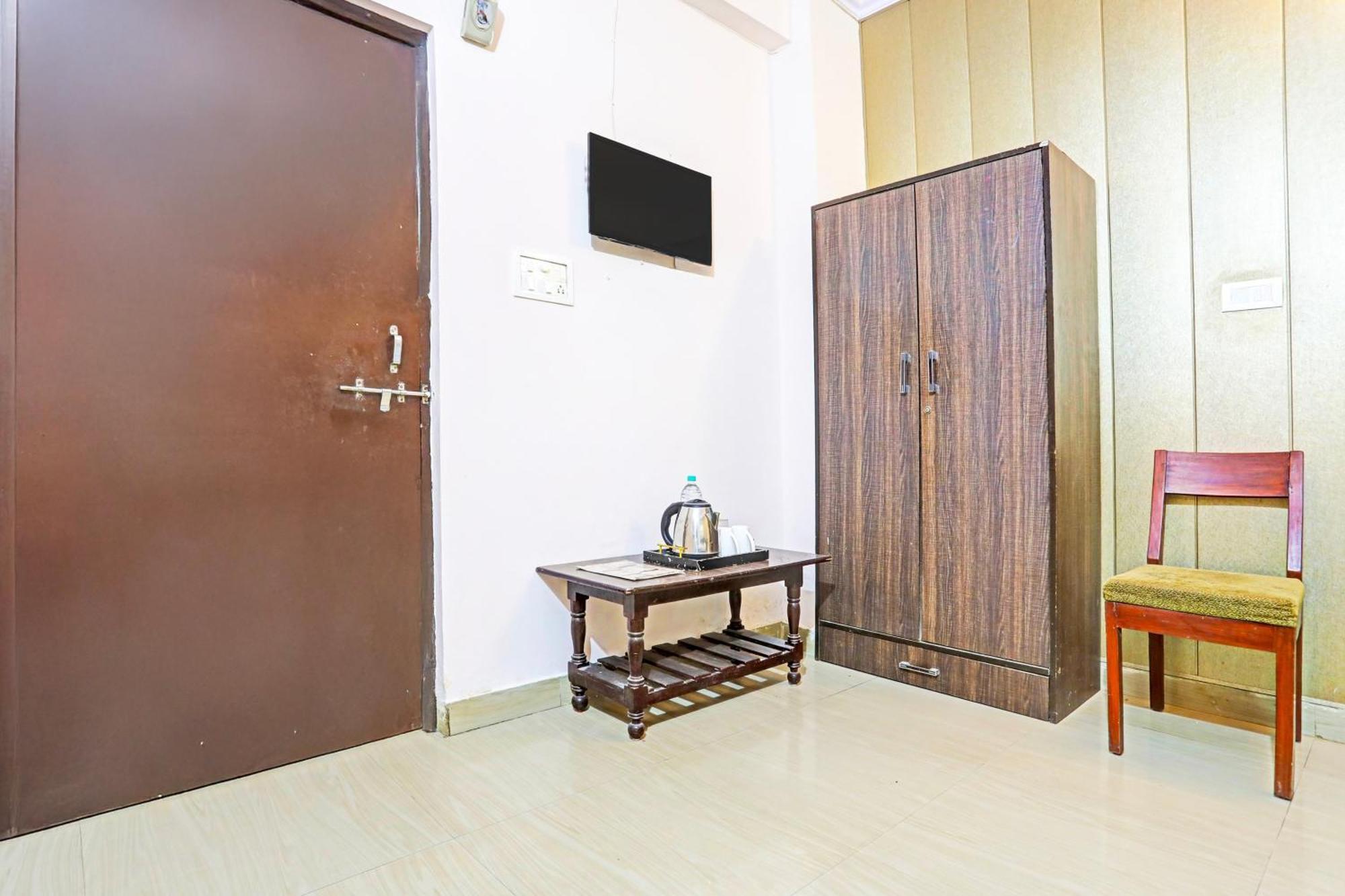 Hotel O Arvi Guest House فاراناسي المظهر الخارجي الصورة