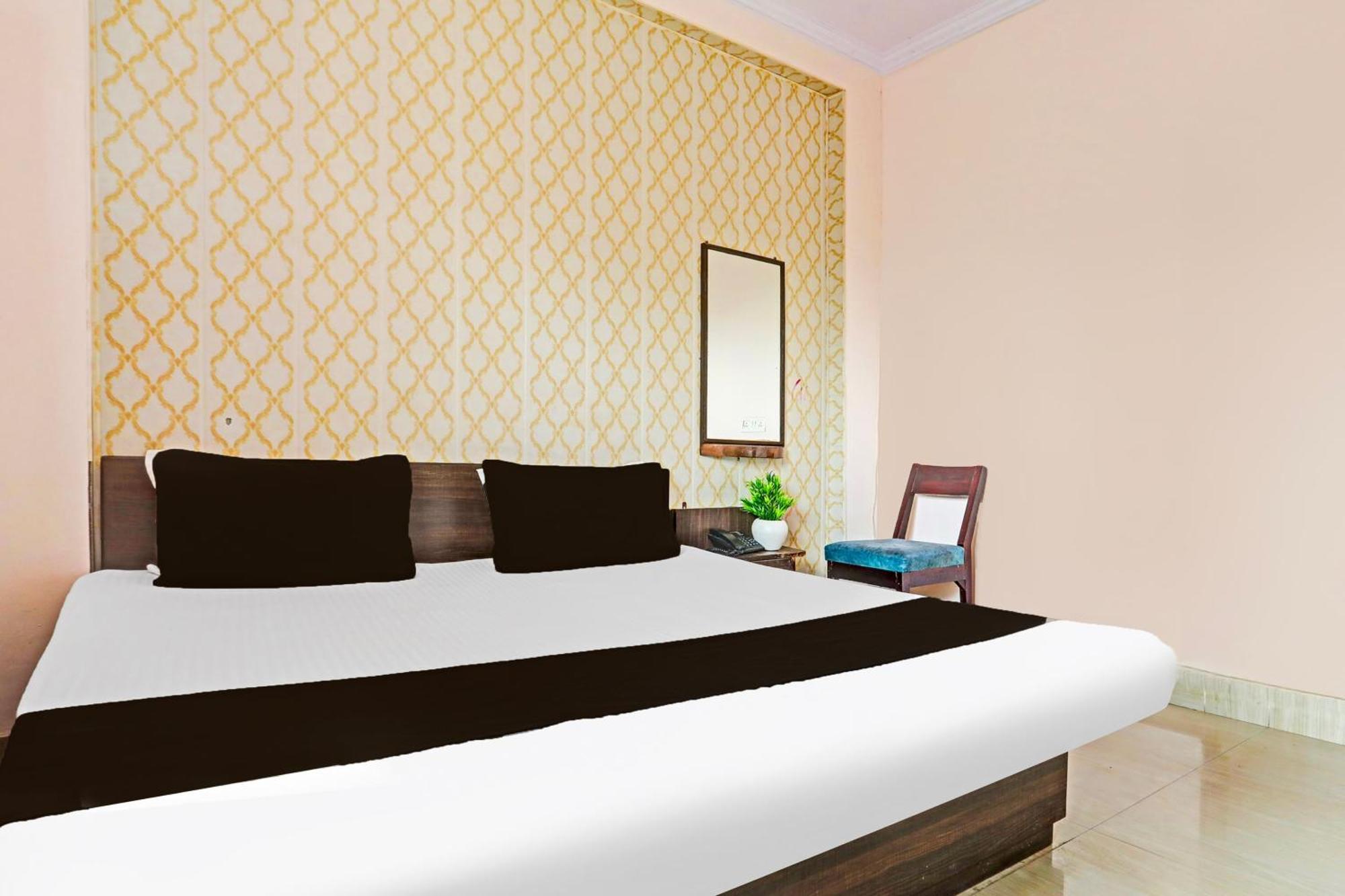 Hotel O Arvi Guest House فاراناسي المظهر الخارجي الصورة