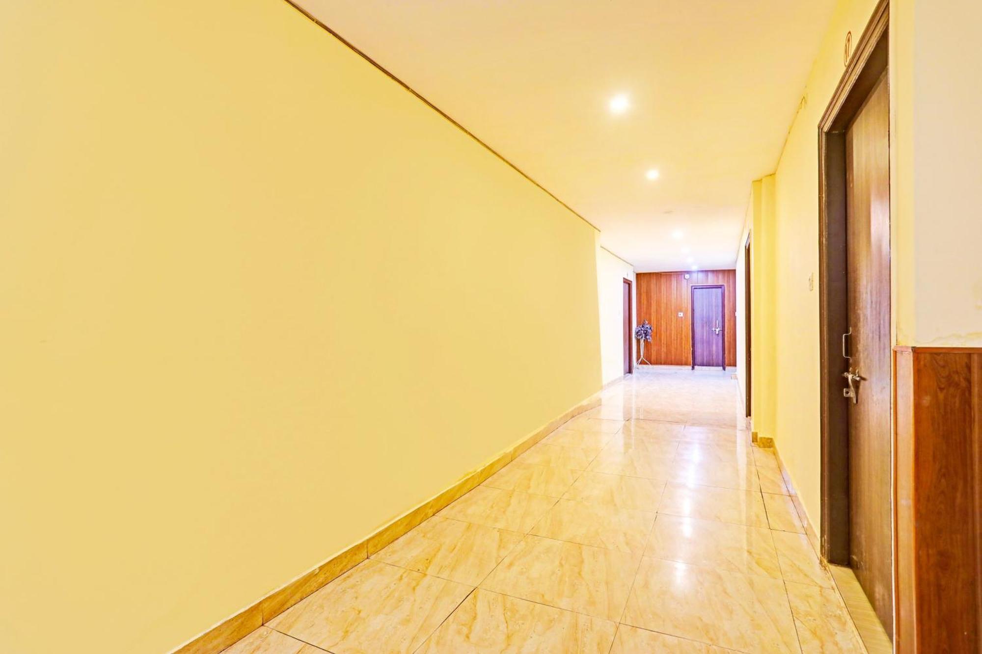 Hotel O Arvi Guest House فاراناسي المظهر الخارجي الصورة